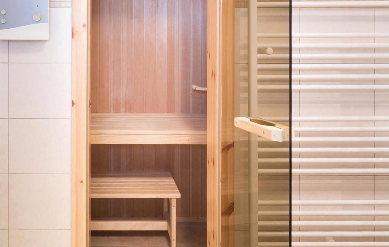 Beautiful Apartment In Rechlin With Sauna 외부 사진
